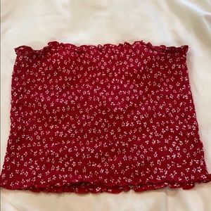 Red flower cropped tank top